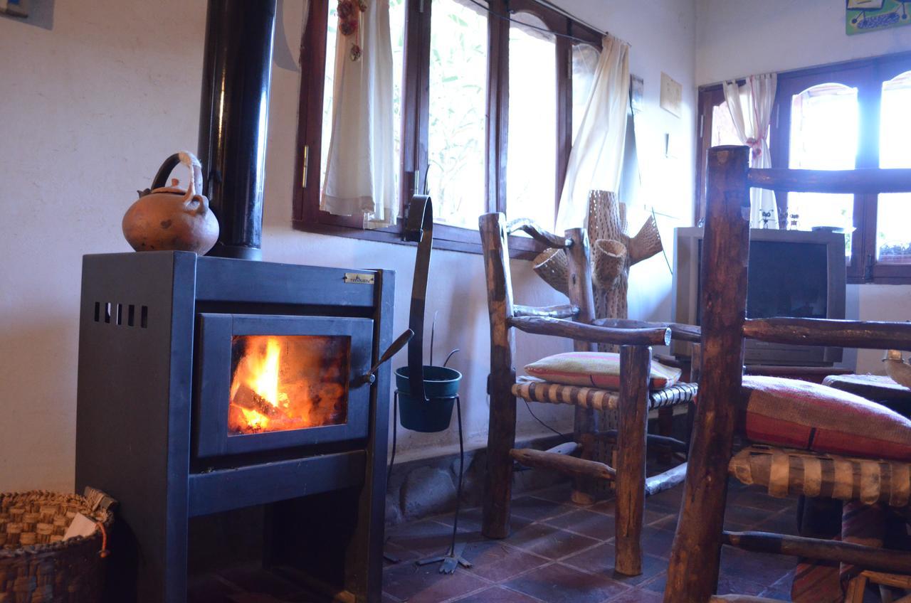 La Rosa Hostel Tilcara Ngoại thất bức ảnh